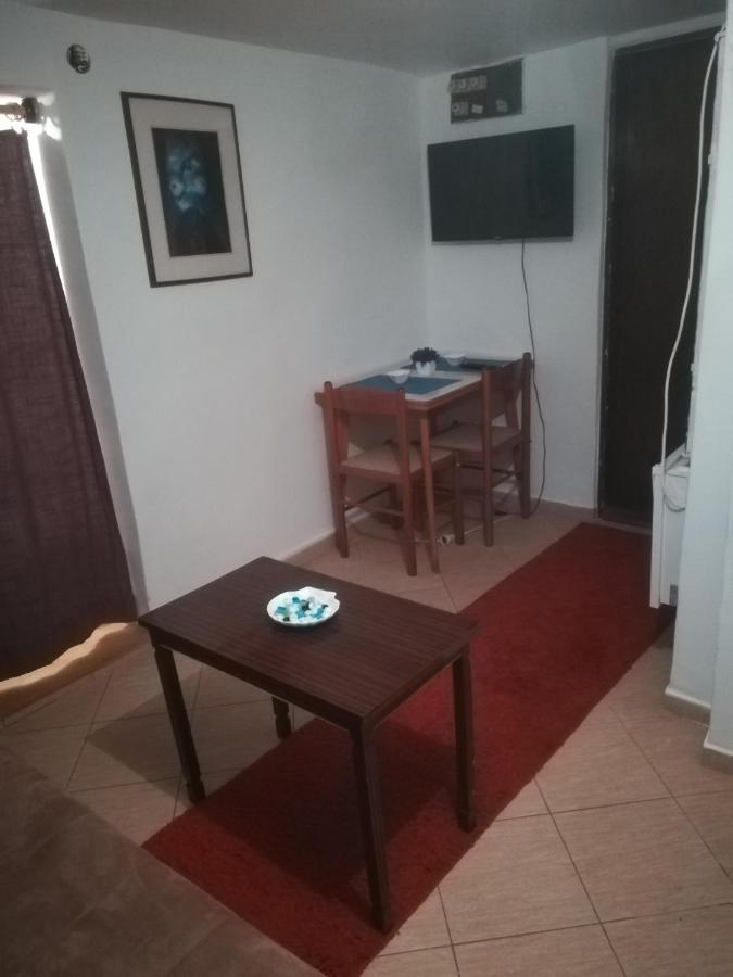 E & V Free Wi Fi Apartment Podgorica Ngoại thất bức ảnh
