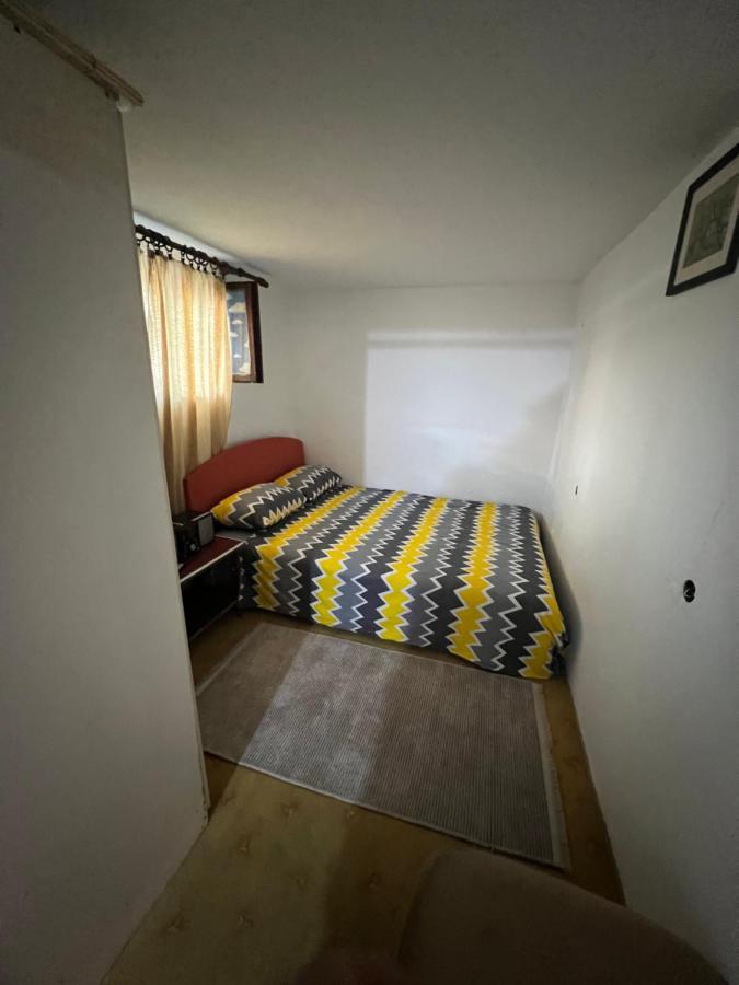 A & A Apartman Podgorica Ngoại thất bức ảnh